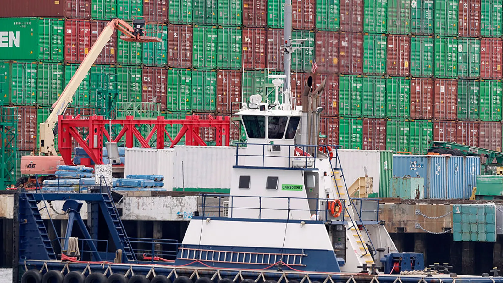Legal Strategy Amid Trade Uncertainty: Importers Weigh Lawsuits Following Ruling on Trump’s Global Tariffs