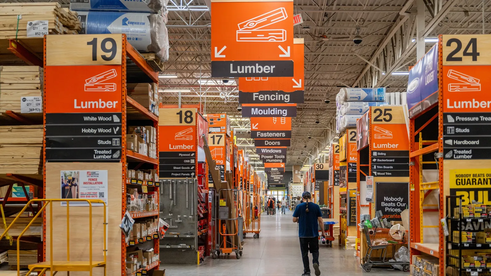 Billions in Returned Tariffs Spark Corporate Debate: How Companies Are Deploying Post-IEEPA Cash Windfalls