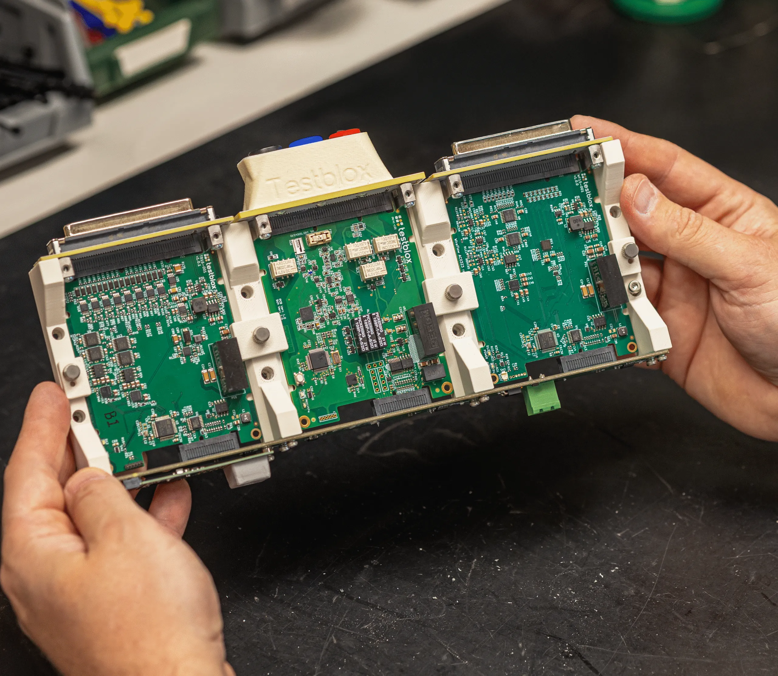 Revolutionizing PCB Testing: Wireflow and Pickering Interfaces Launch Testblox AB to Eliminate Rack-Based Complexity